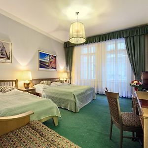Dreibettzimmer